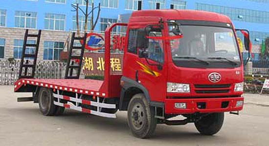 解放小型平板运输车 湖北程力专用汽车厂的匠心之作