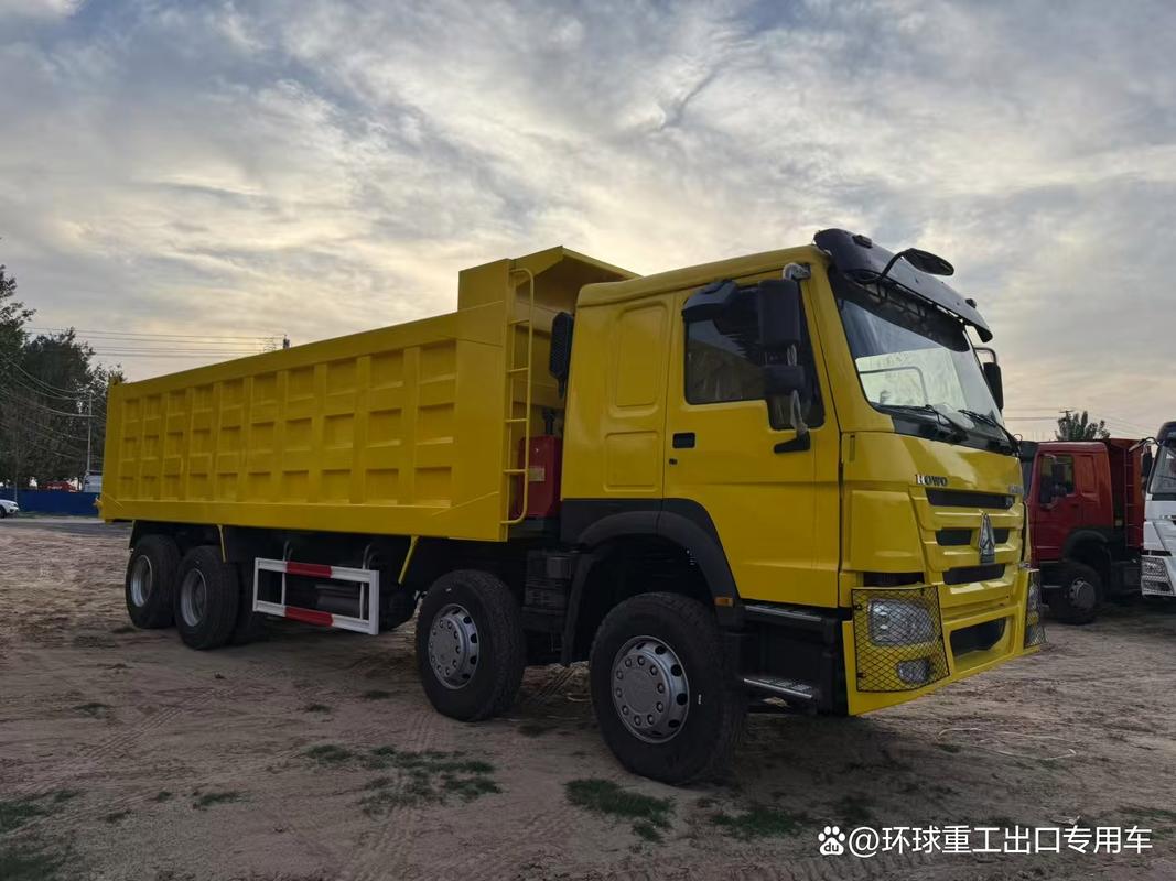 豪沃自卸车工厂供应出口专用车